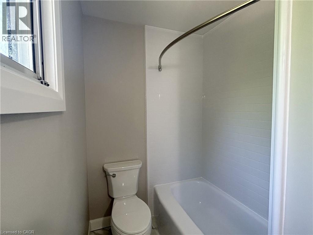












57 OAKWOOD Avenue

,
Simcoe,




Ontario
N3Y1H6

