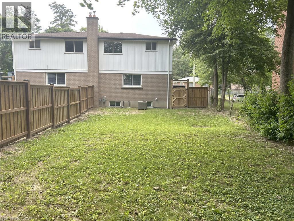 












57 OAKWOOD Avenue

,
Simcoe,




Ontario
N3Y1H6

