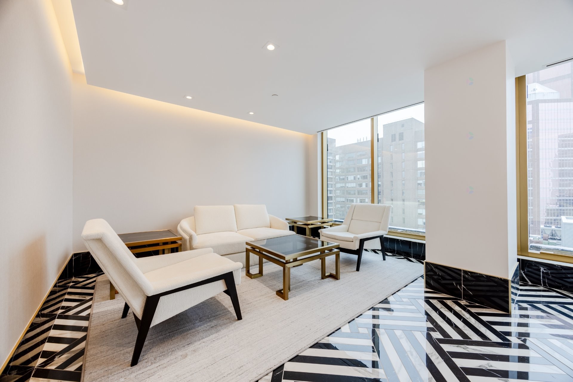 









2060


Rue Peel

, 1701,
Montréal (Ville-Marie),




QC
H3A0J1

