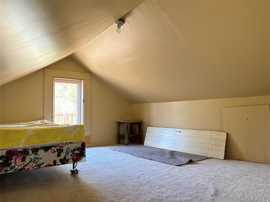 












214 Black Avenue W

,
Oakburn,




Manitoba
R0J1L0

