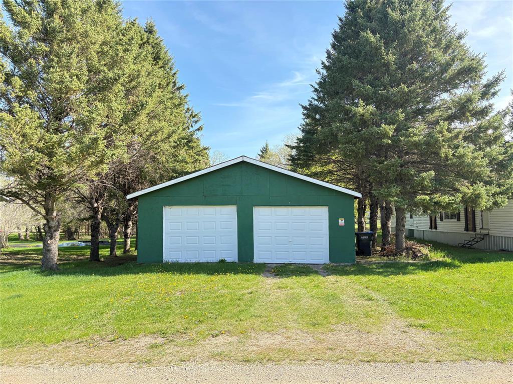 












214 Black Avenue W

,
Oakburn,




Manitoba
R0J1L0

