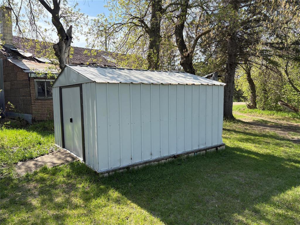 












214 Black Avenue W

,
Oakburn,




Manitoba
R0J1L0

