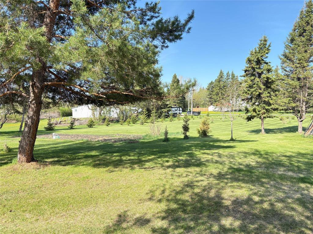 












214 Black Avenue W

,
Oakburn,




Manitoba
R0J1L0

