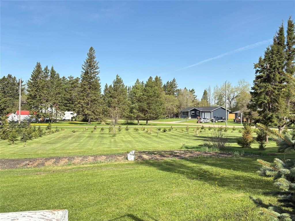 












214 Black Avenue W

,
Oakburn,




Manitoba
R0J1L0

