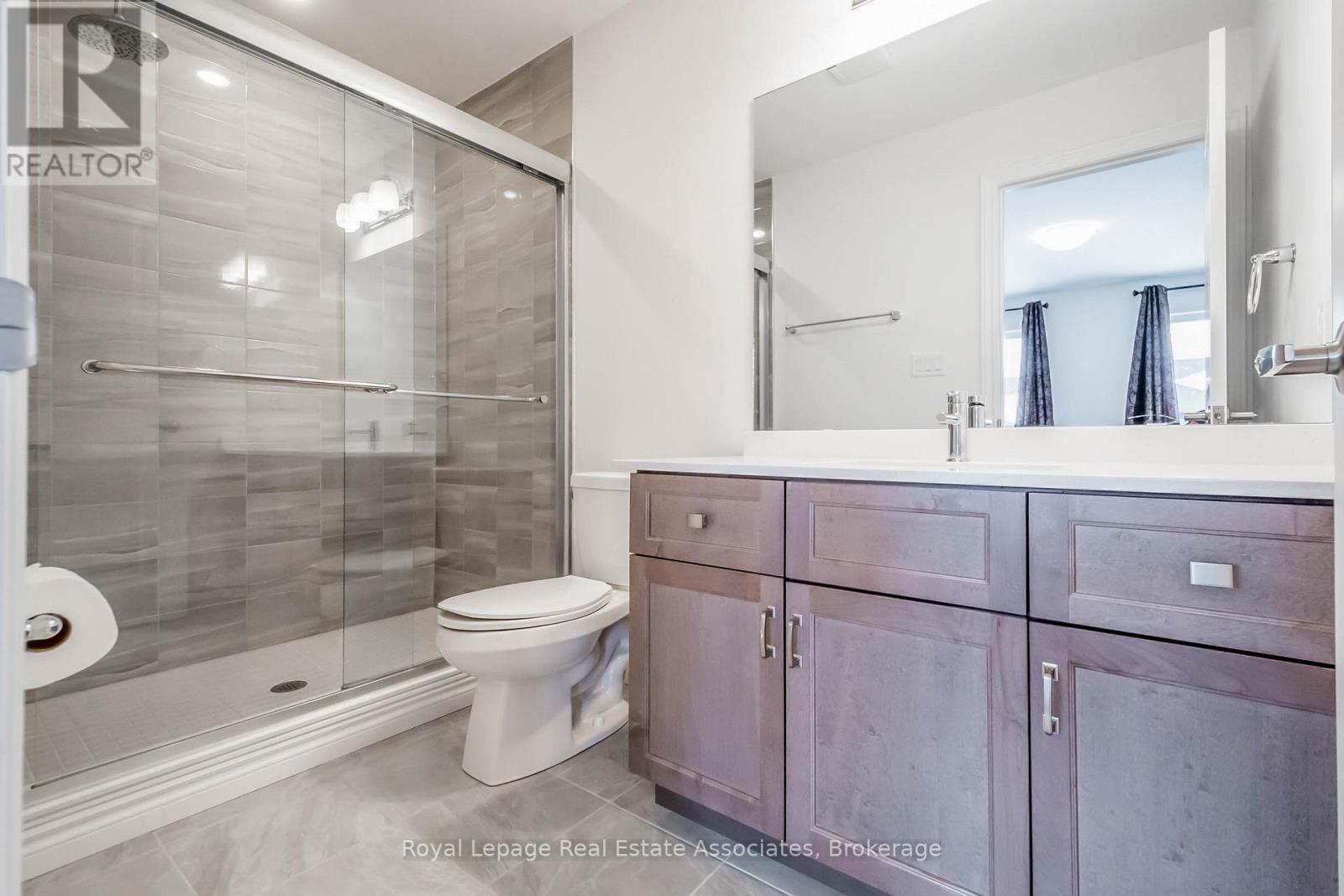 












3981 CROWN STREET

,
Lincoln,




Ontario
L0R1B4

