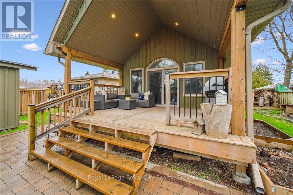 












42 BIELBY STREET

,
East Luther Grand Valley (Grand Valley),




Ontario
L9W5N3


