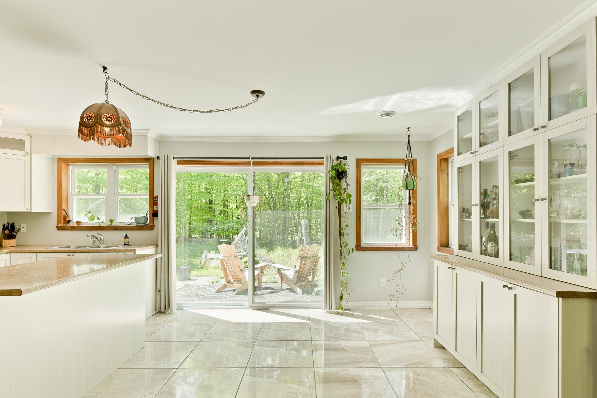 









355


Rue des Trembles

,
Saint-Georges-de-Windsor,




QC
J0A1J0

