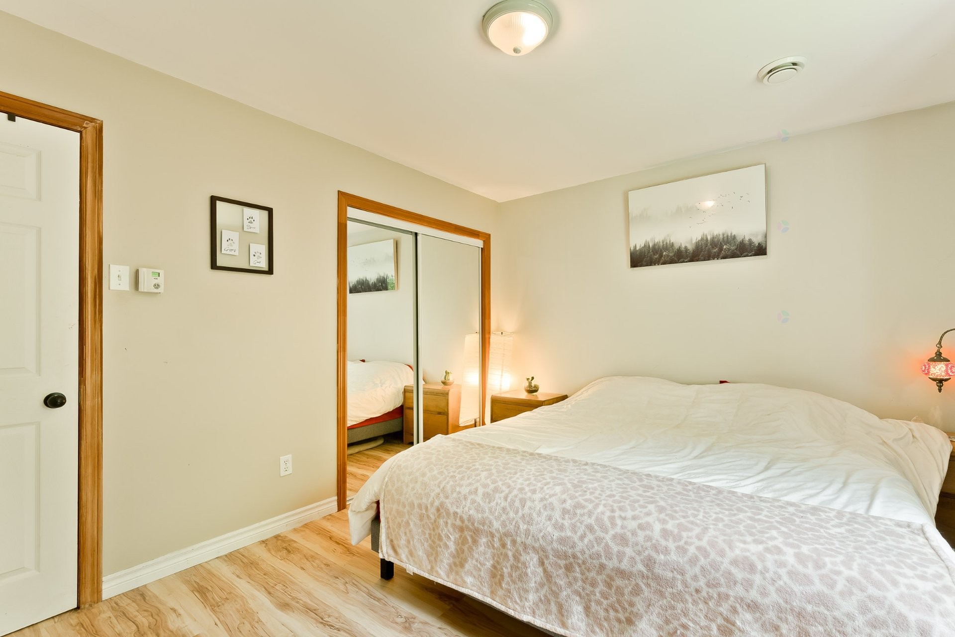 









355


Rue des Trembles

,
Saint-Georges-de-Windsor,




QC
J0A1J0

