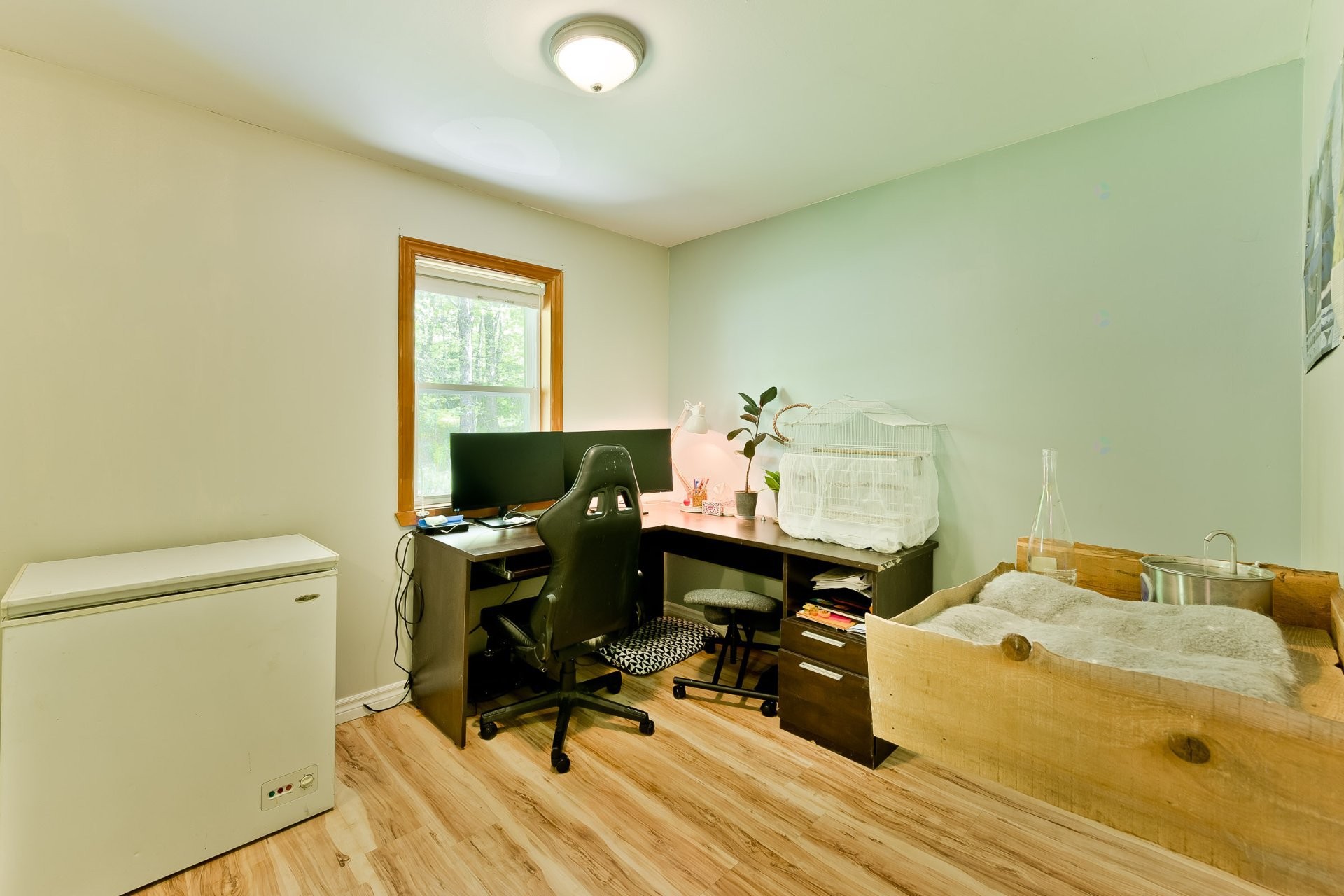 









355


Rue des Trembles

,
Saint-Georges-de-Windsor,




QC
J0A1J0

