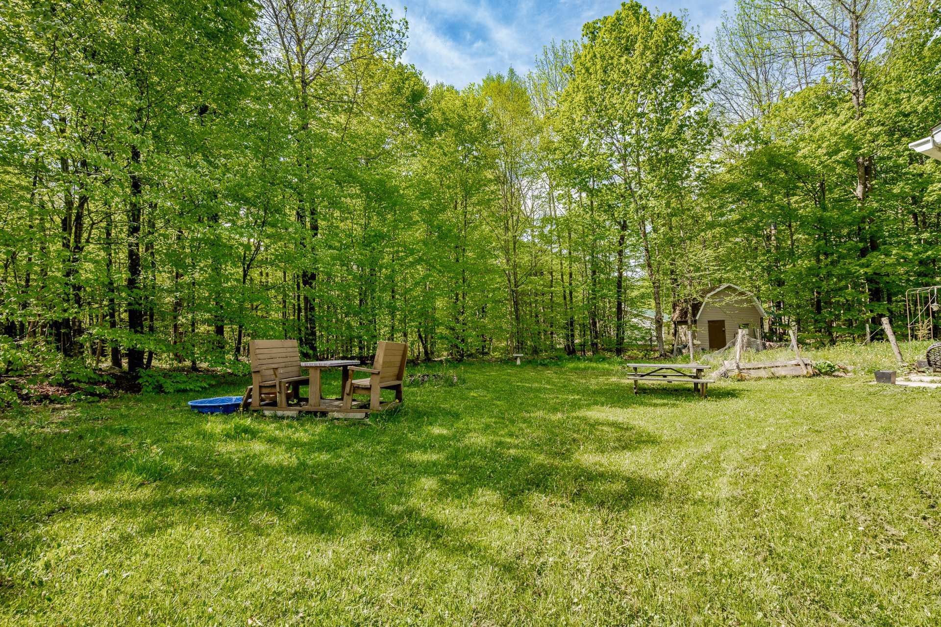









355


Rue des Trembles

,
Saint-Georges-de-Windsor,




QC
J0A1J0

