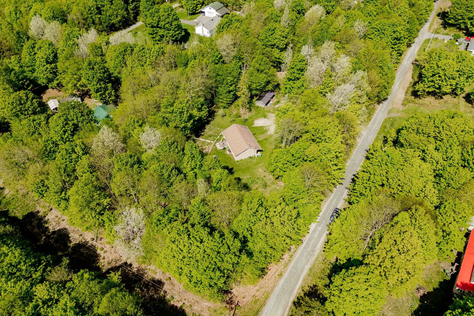 









355


Rue des Trembles

,
Saint-Georges-de-Windsor,




QC
J0A1J0

