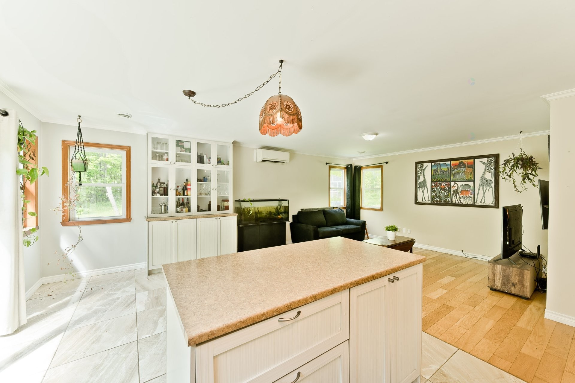 









355


Rue des Trembles

,
Saint-Georges-de-Windsor,




QC
J0A1J0

