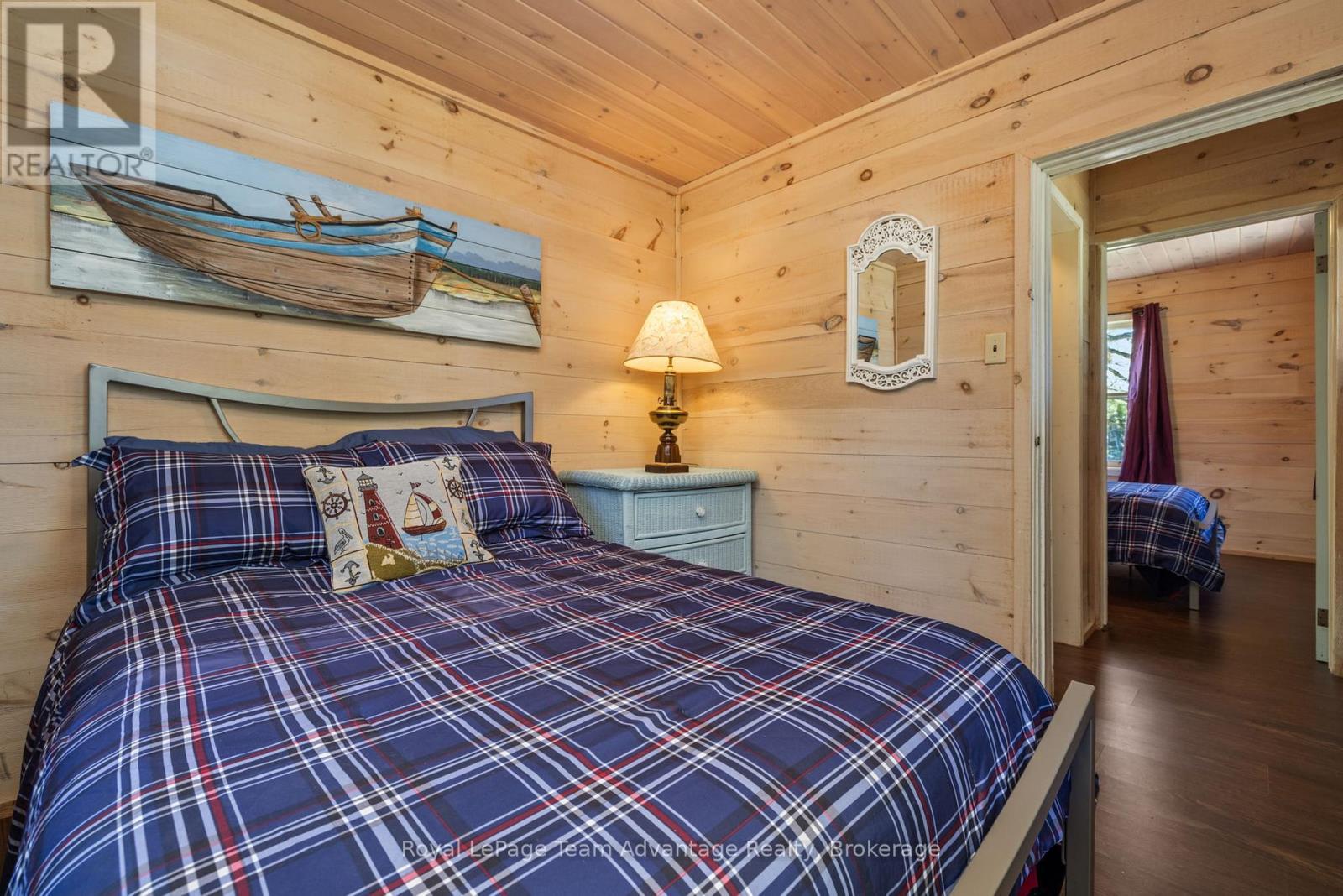 












121 RATTLEBEAR DRIVE

,
The Archipelago (Archipelago North),




Ontario
P0G1K0

