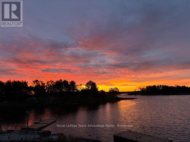 












121 RATTLEBEAR DRIVE

,
The Archipelago (Archipelago North),




Ontario
P0G1K0

