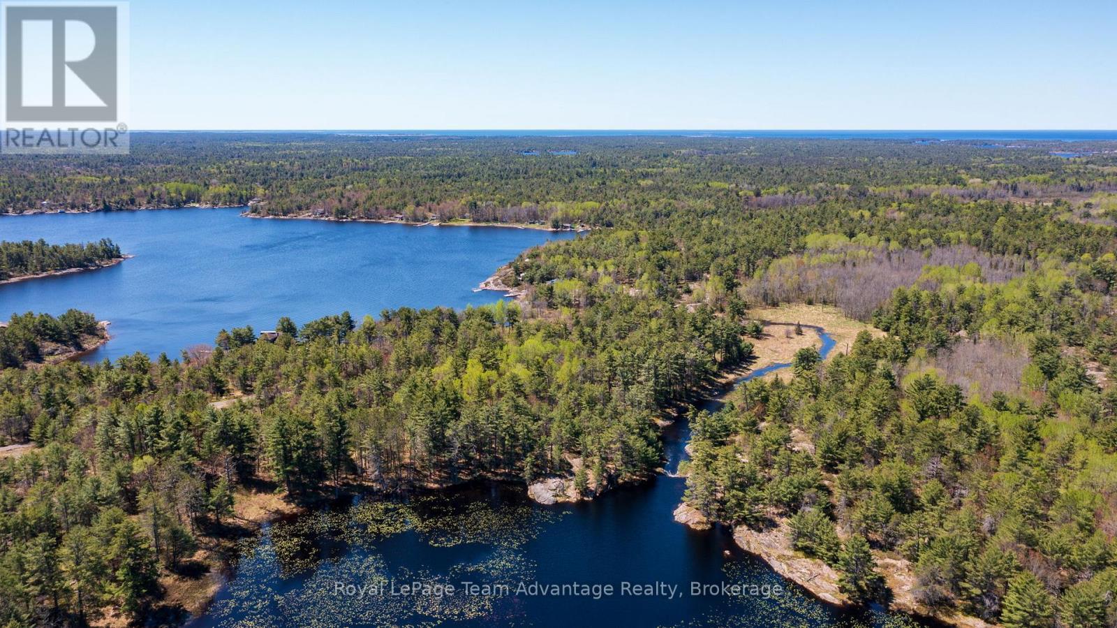












121 RATTLEBEAR DRIVE

,
The Archipelago (Archipelago North),




Ontario
P0G1K0

