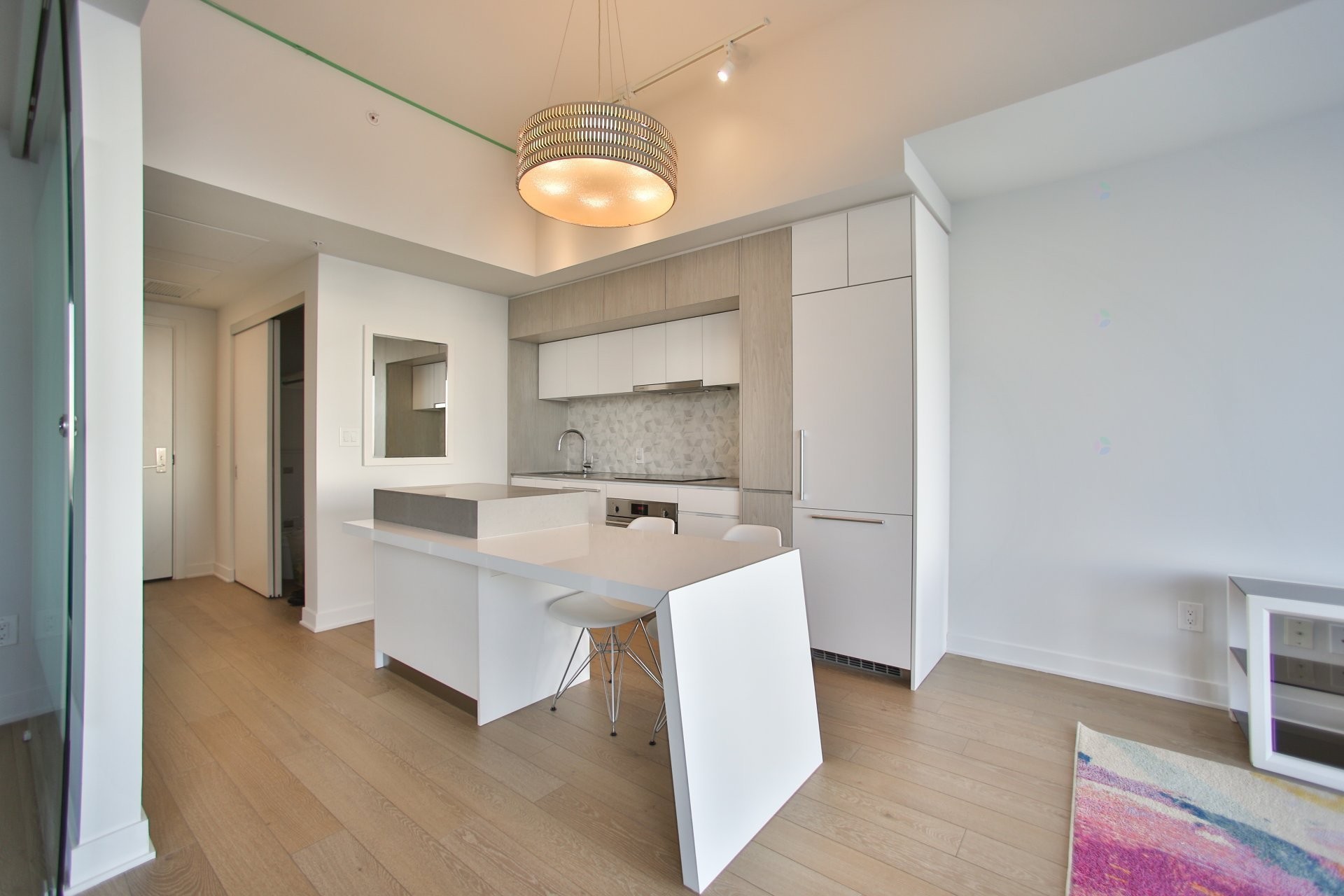 









1188


Rue St-Antoine O.

, 3805,
Montréal (Ville-Marie),




QC
H3C1B4

