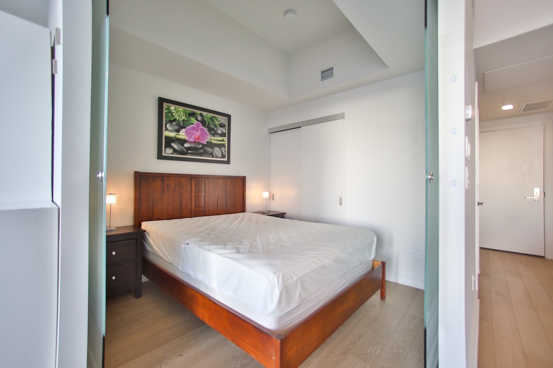 









1188


Rue St-Antoine O.

, 3805,
Montréal (Ville-Marie),




QC
H3C1B4

