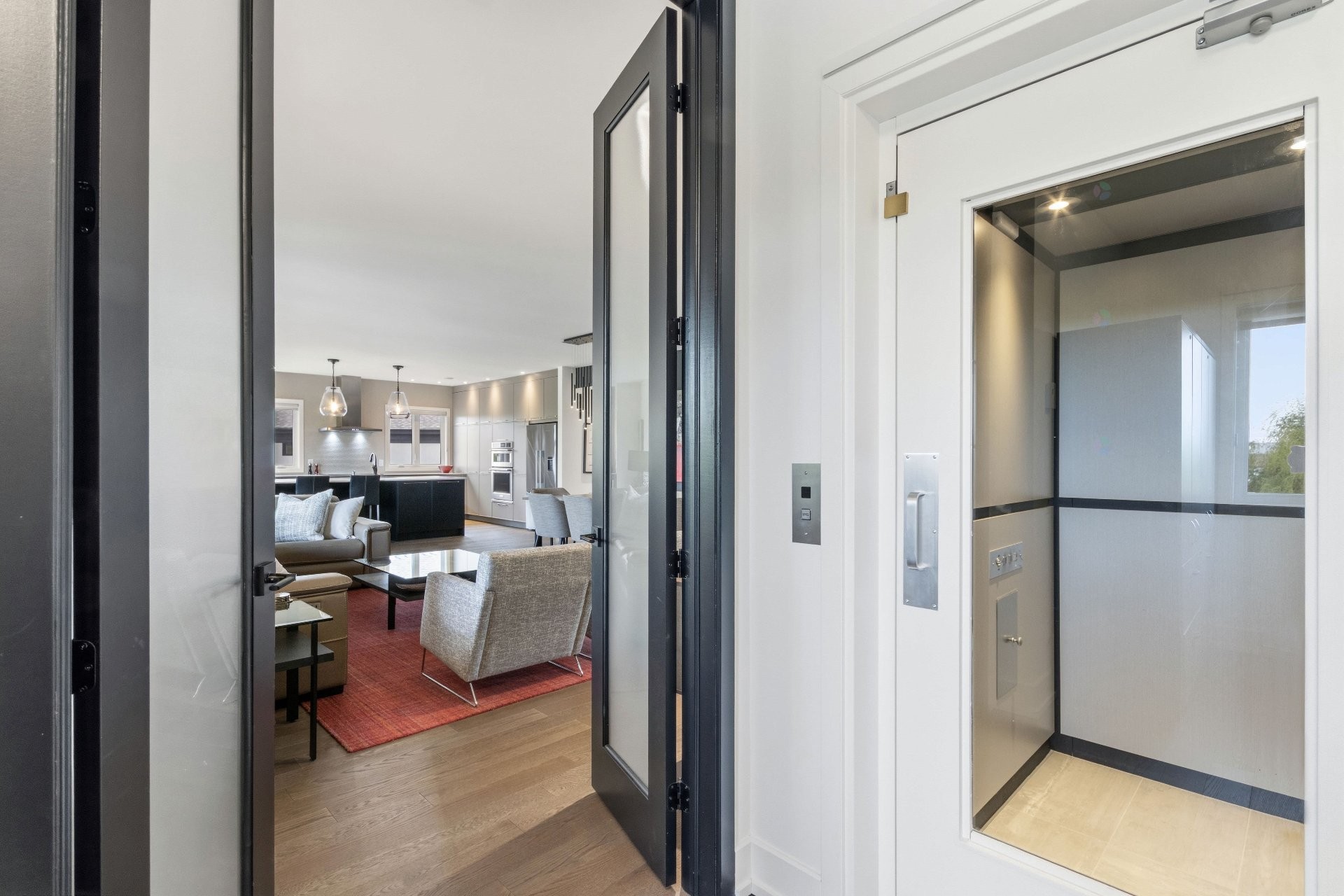 









3440


Rue Edmond-Hardy

, 202,
Longueuil (Le Vieux-Longueuil),




QC
J4N0K1

