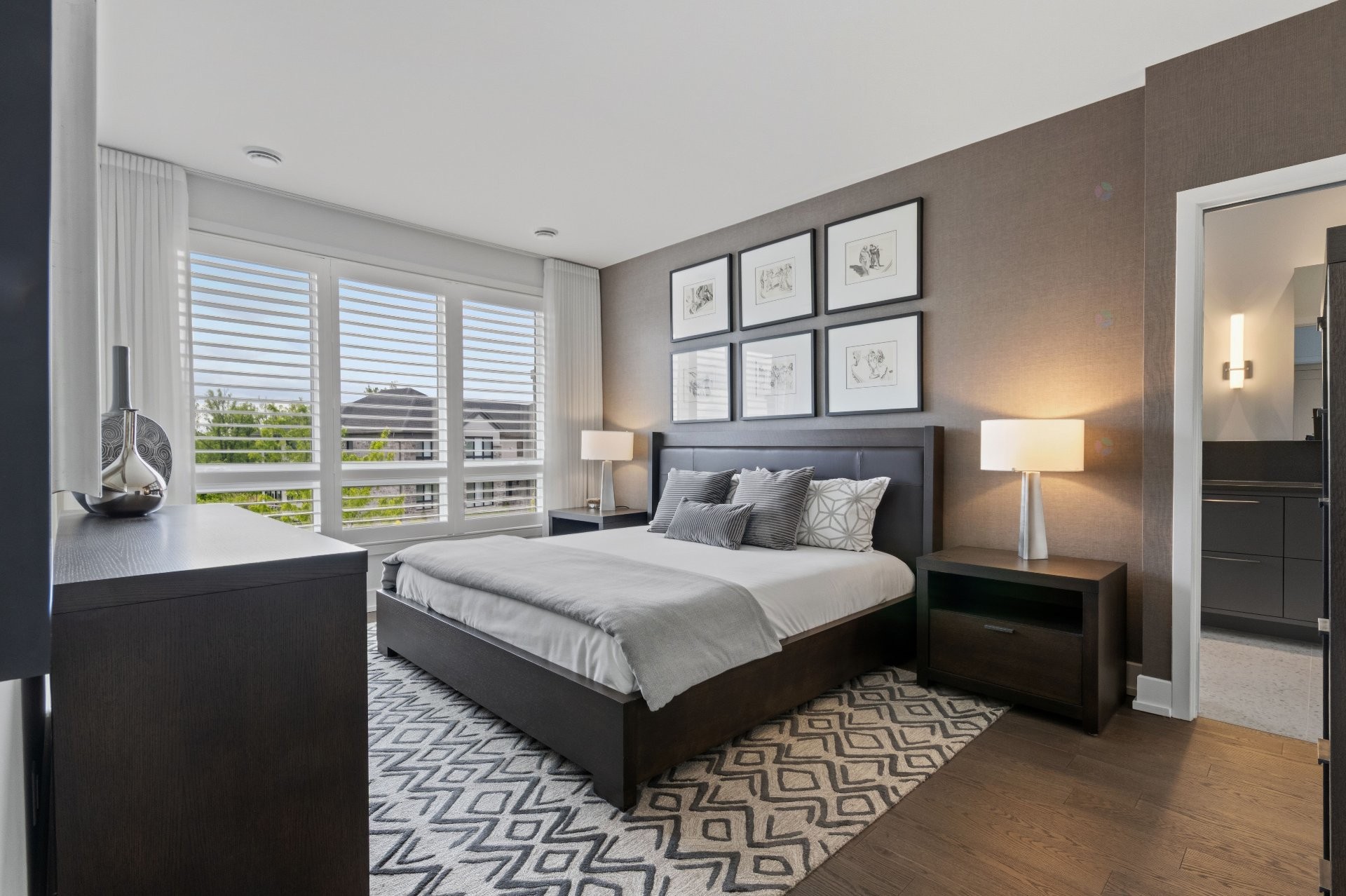 









3440


Rue Edmond-Hardy

, 202,
Longueuil (Le Vieux-Longueuil),




QC
J4N0K1

