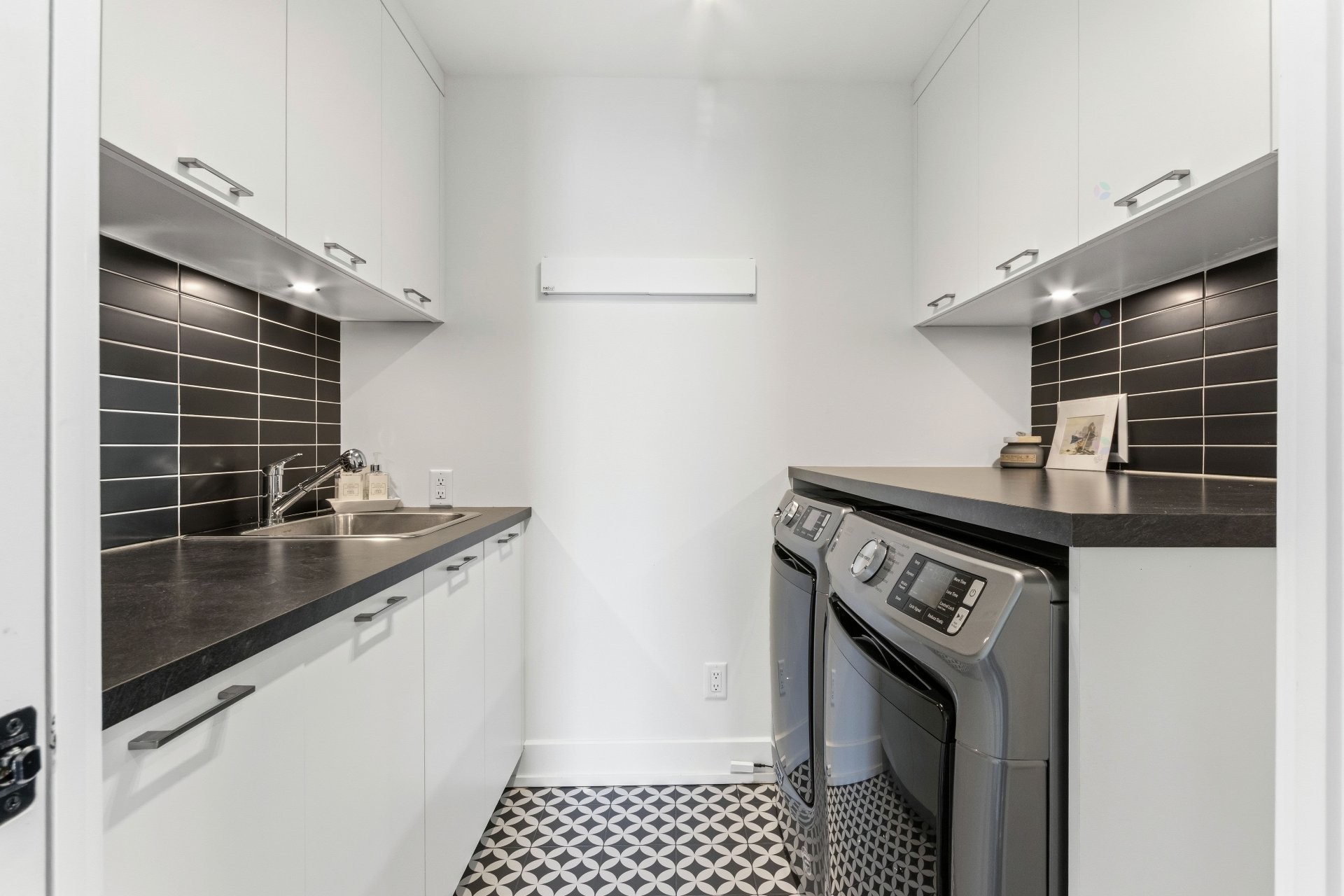 









3440


Rue Edmond-Hardy

, 202,
Longueuil (Le Vieux-Longueuil),




QC
J4N0K1

