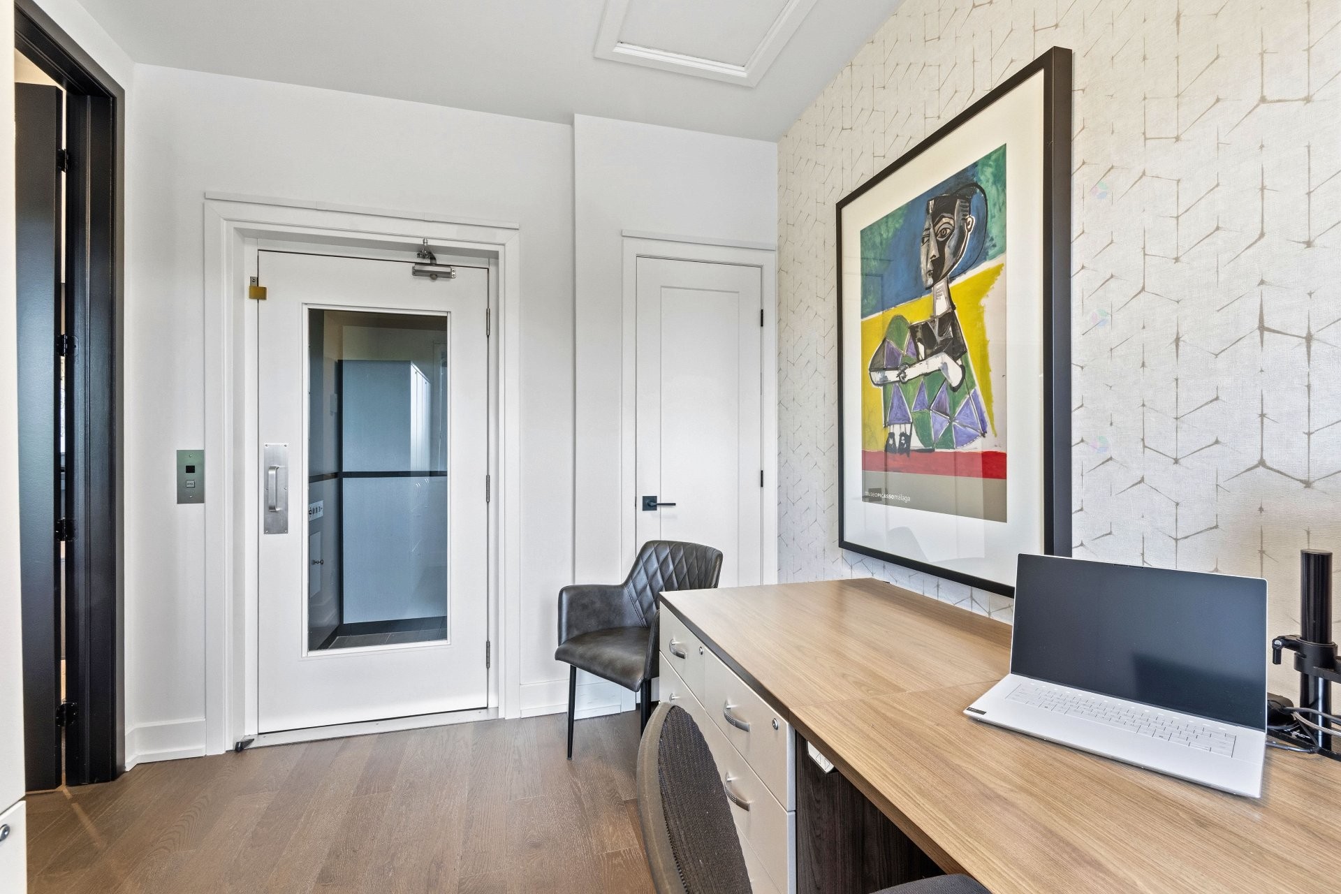 









3440


Rue Edmond-Hardy

, 202,
Longueuil (Le Vieux-Longueuil),




QC
J4N0K1

