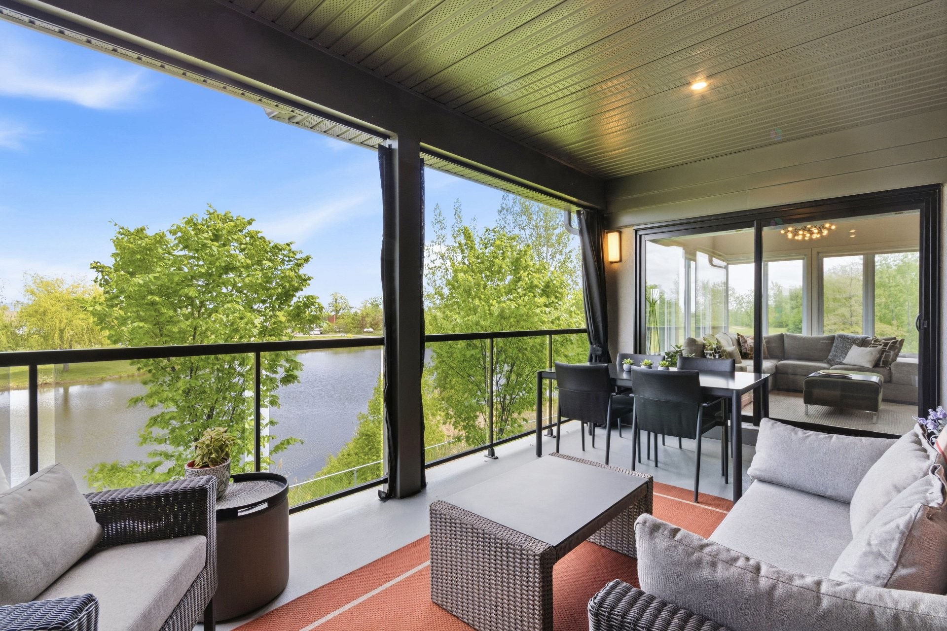 









3440


Rue Edmond-Hardy

, 202,
Longueuil (Le Vieux-Longueuil),




QC
J4N0K1

