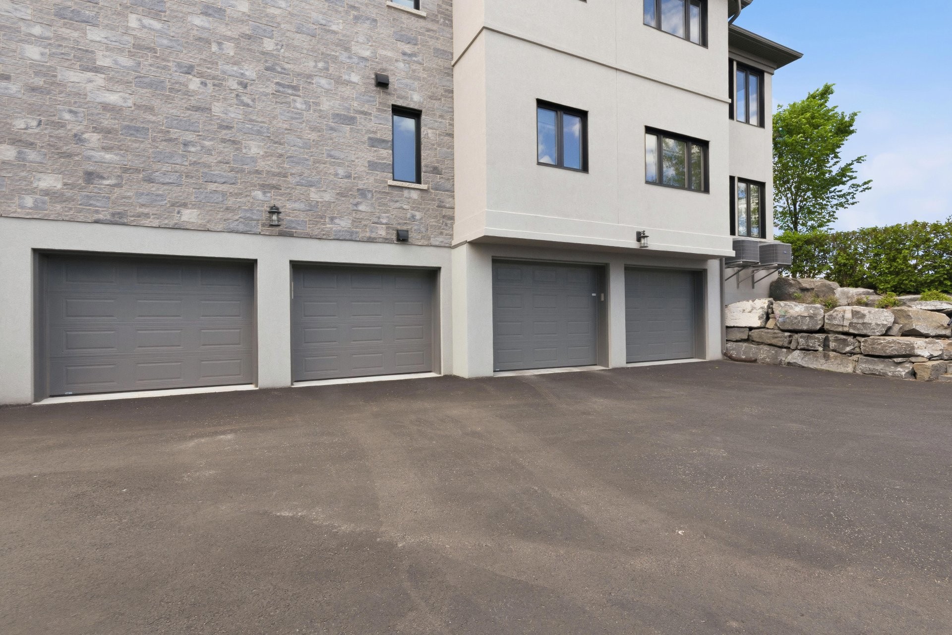









3440


Rue Edmond-Hardy

, 202,
Longueuil (Le Vieux-Longueuil),




QC
J4N0K1

