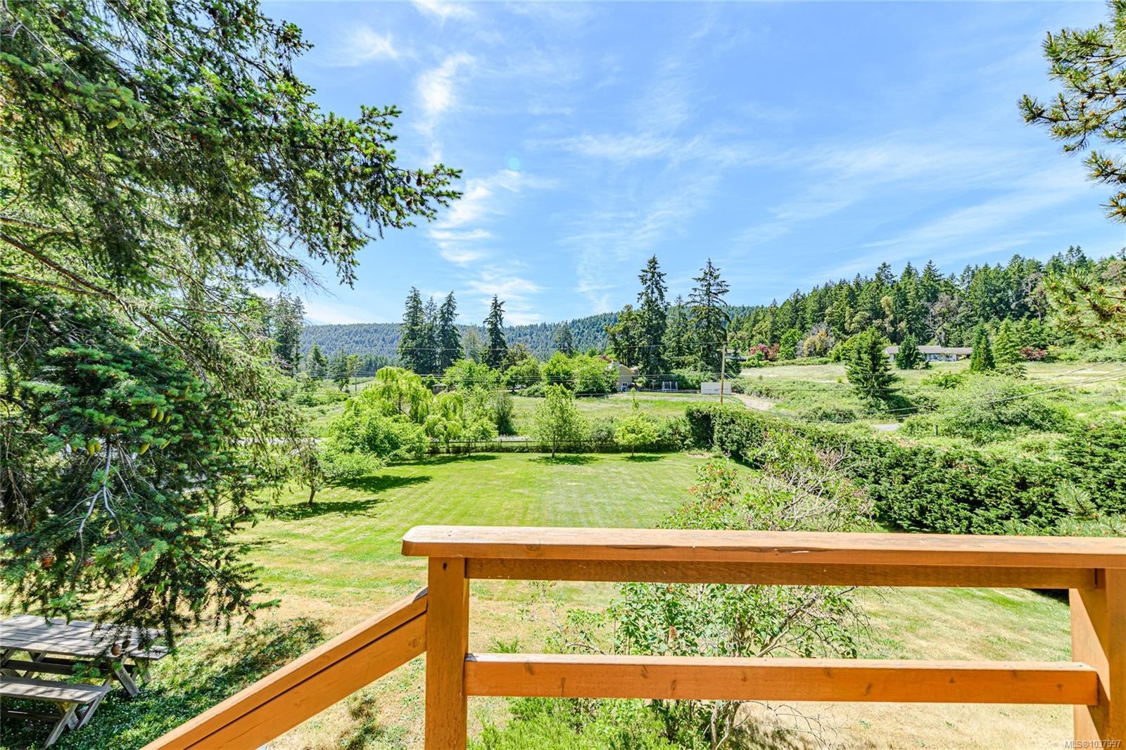 









105


Byron

Rd,
Salt Spring,




BC
V8K 1C8

