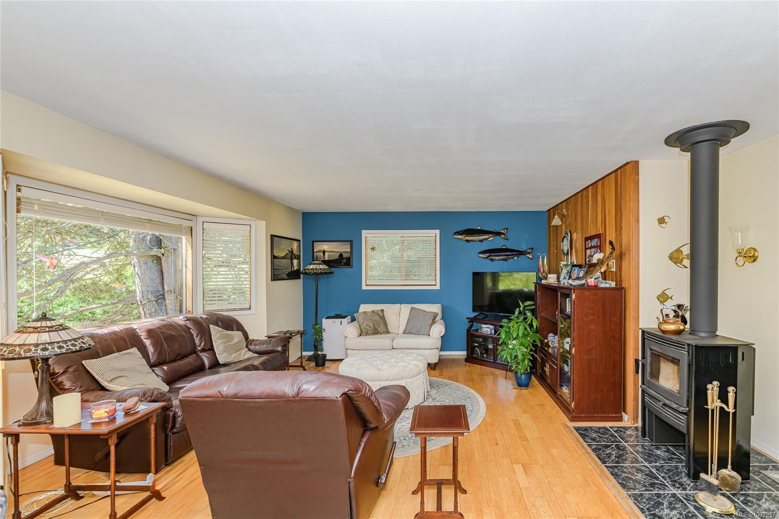 









105


Byron

Rd,
Salt Spring,




BC
V8K 1C8

