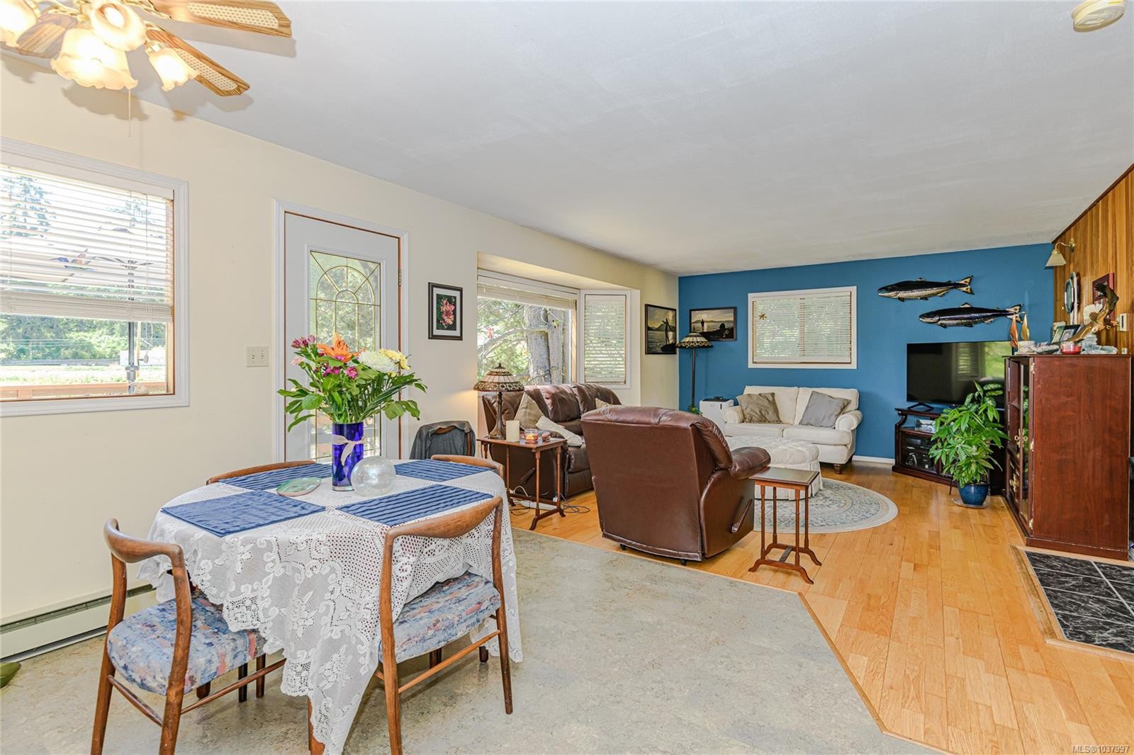 









105


Byron

Rd,
Salt Spring,




BC
V8K 1C8

