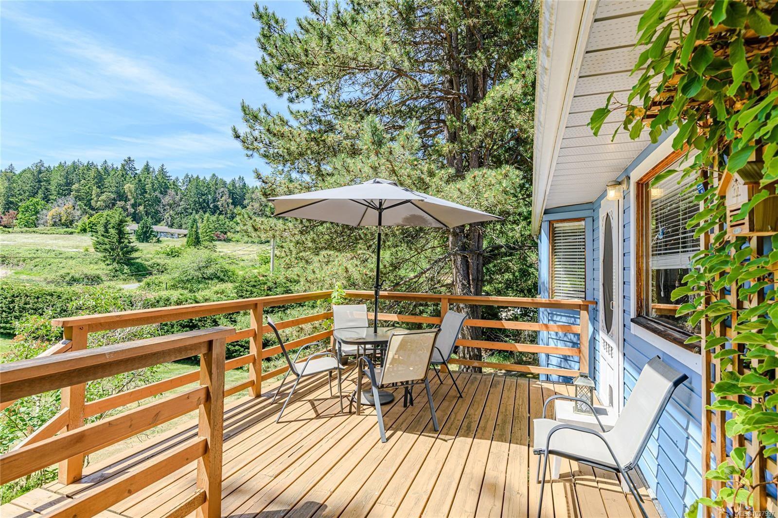 









105


Byron

Rd,
Salt Spring,




BC
V8K 1C8

