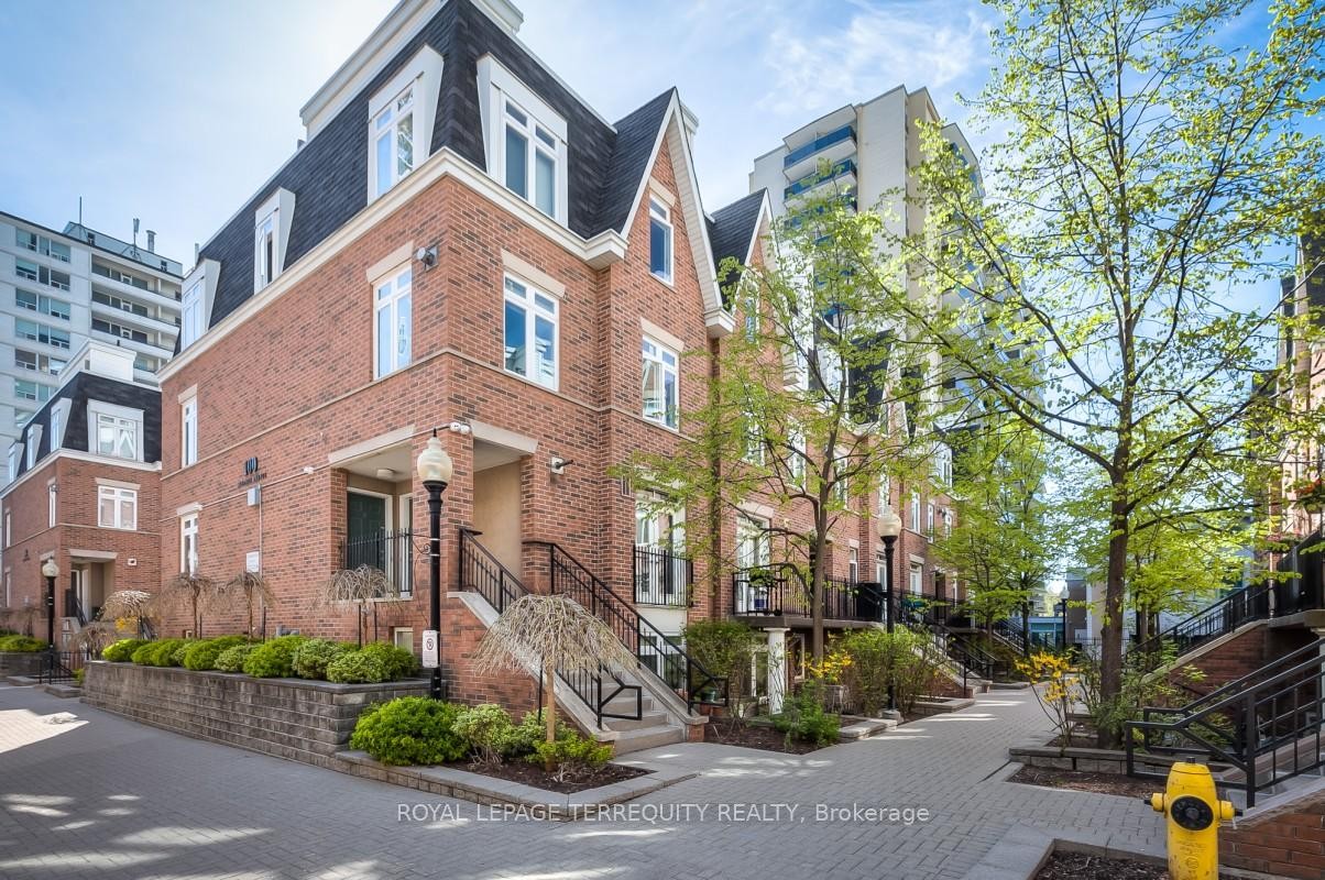 









100


Redpath

Avenue, 16,
Toronto,




ON
M4S 2J7

