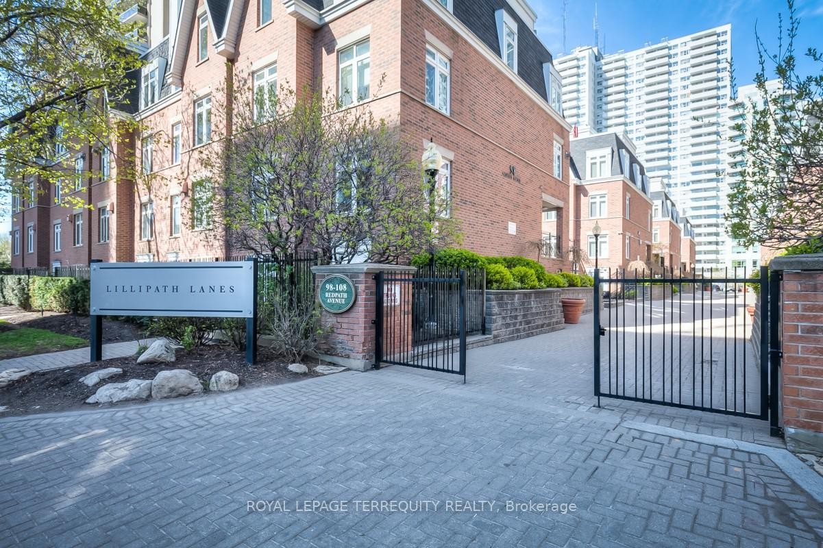 









100


Redpath

Avenue, 16,
Toronto,




ON
M4S 2J7

