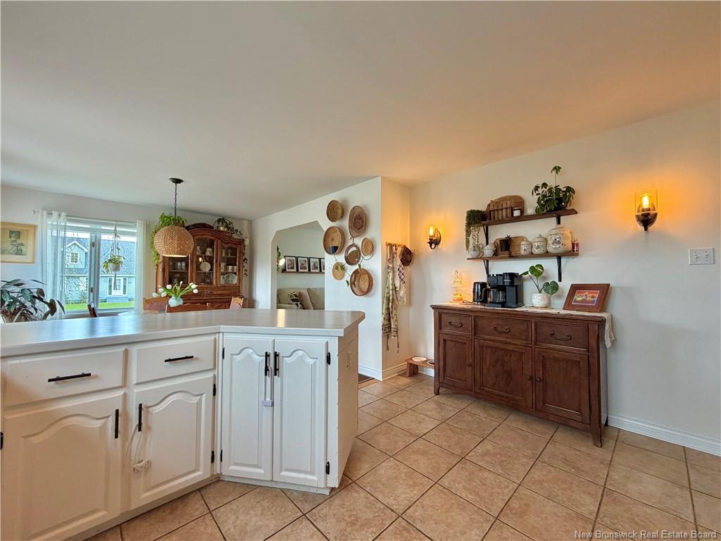 









1160


Riverside

,
Bathurst,




NB
E2A 4X2

