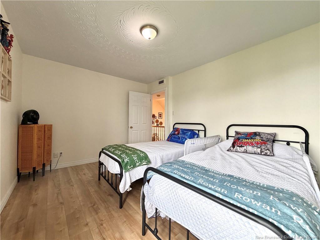 









1160


Riverside

,
Bathurst,




NB
E2A 4X2

