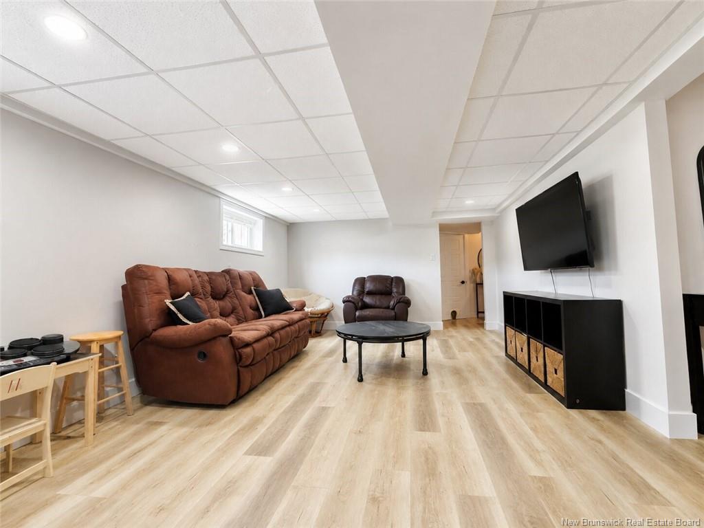 









1160


Riverside

,
Bathurst,




NB
E2A 4X2

