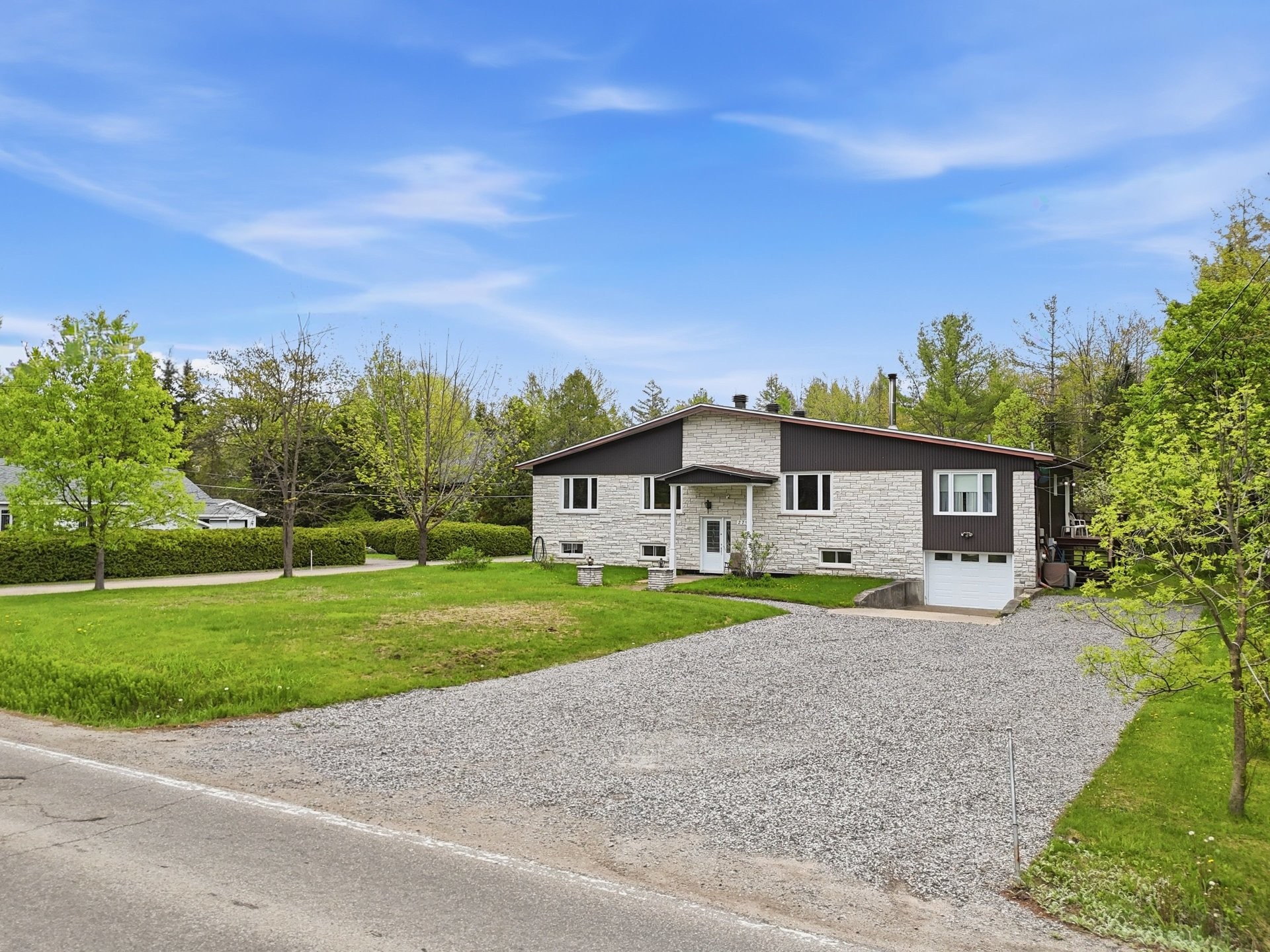 









2795


Route 348

,
Rawdon,




QC
J0K1S0

