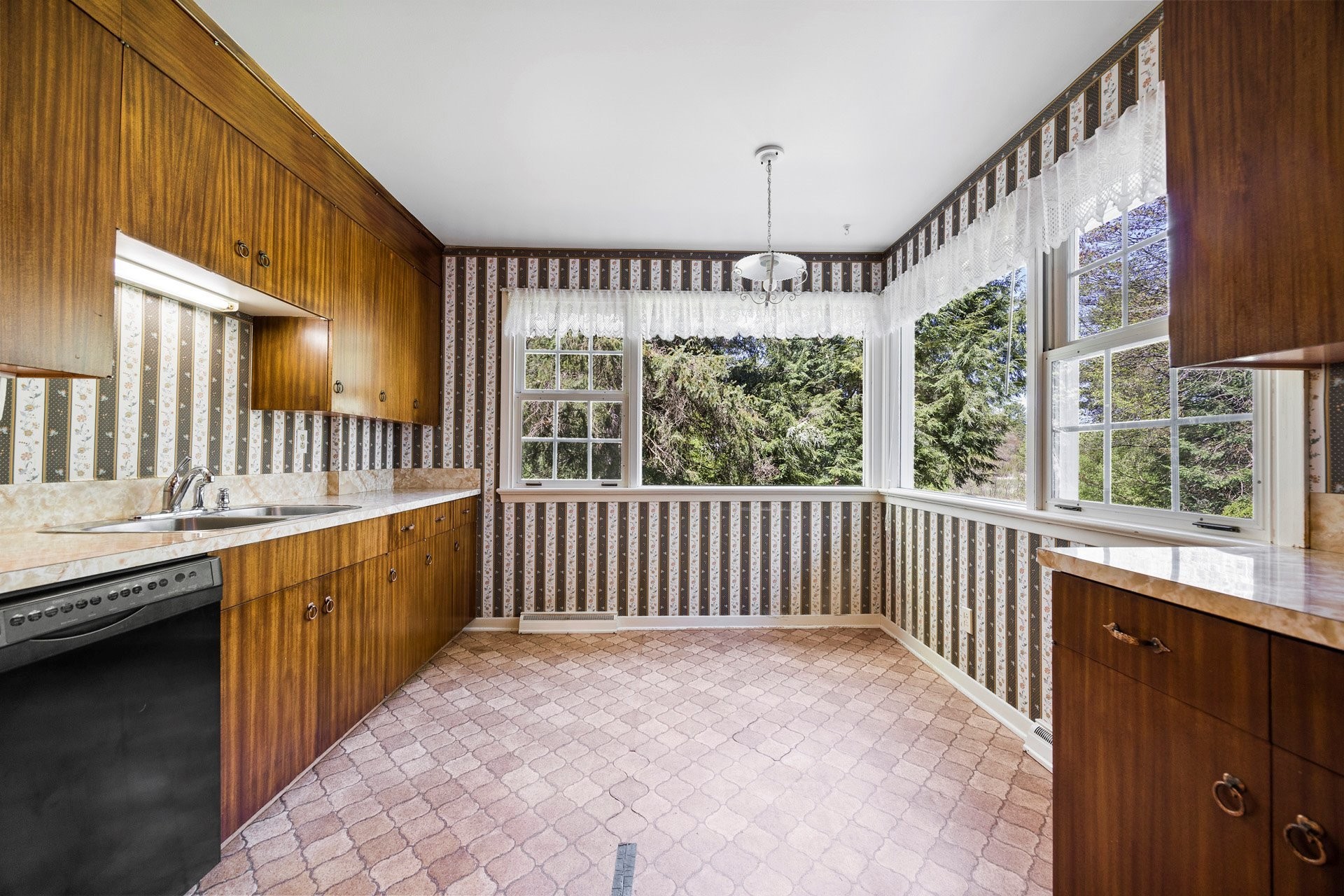 









467


Rue Wellesley

,
Hudson,




QC
J0P1H0

