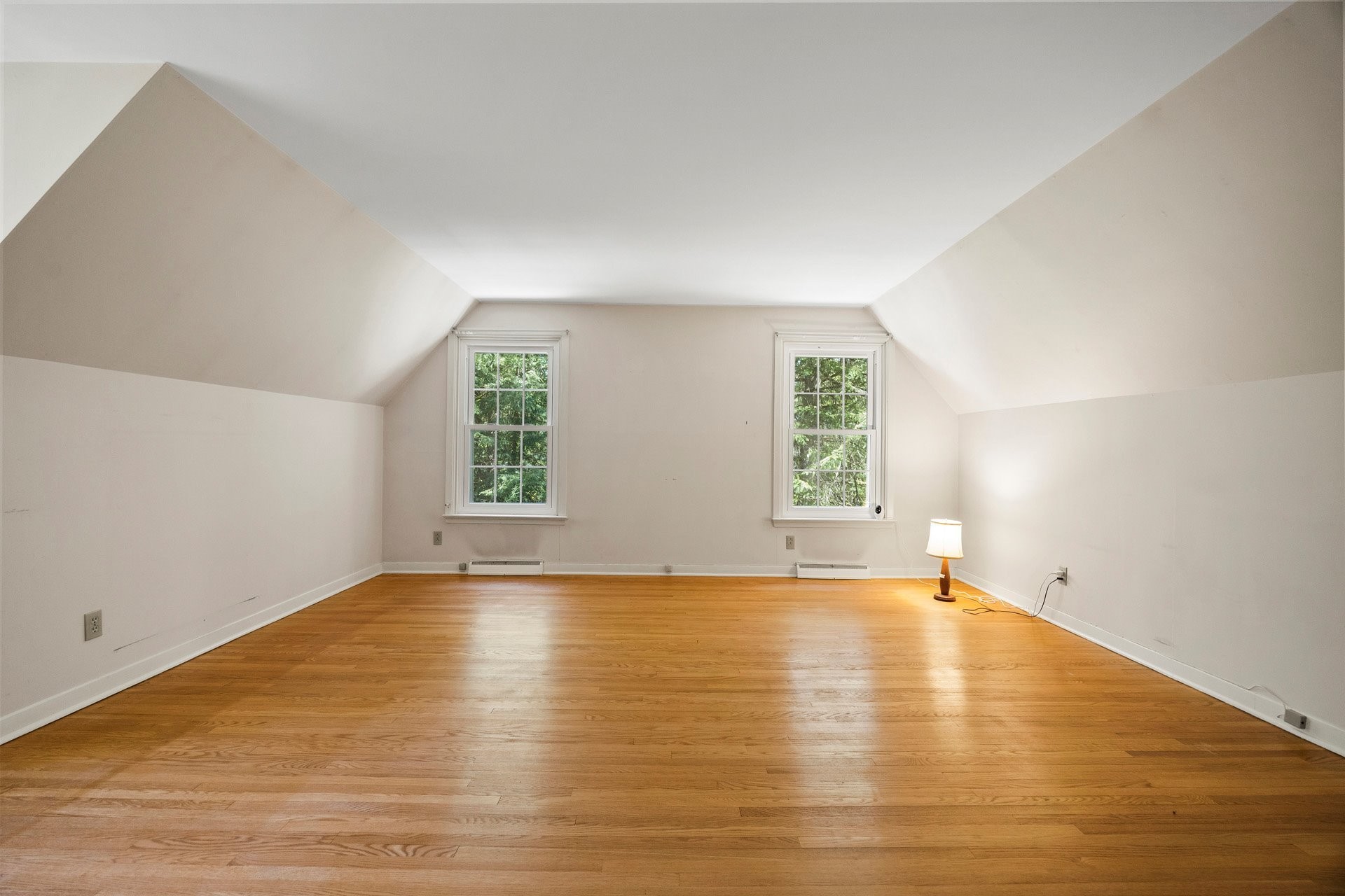 









467


Rue Wellesley

,
Hudson,




QC
J0P1H0

