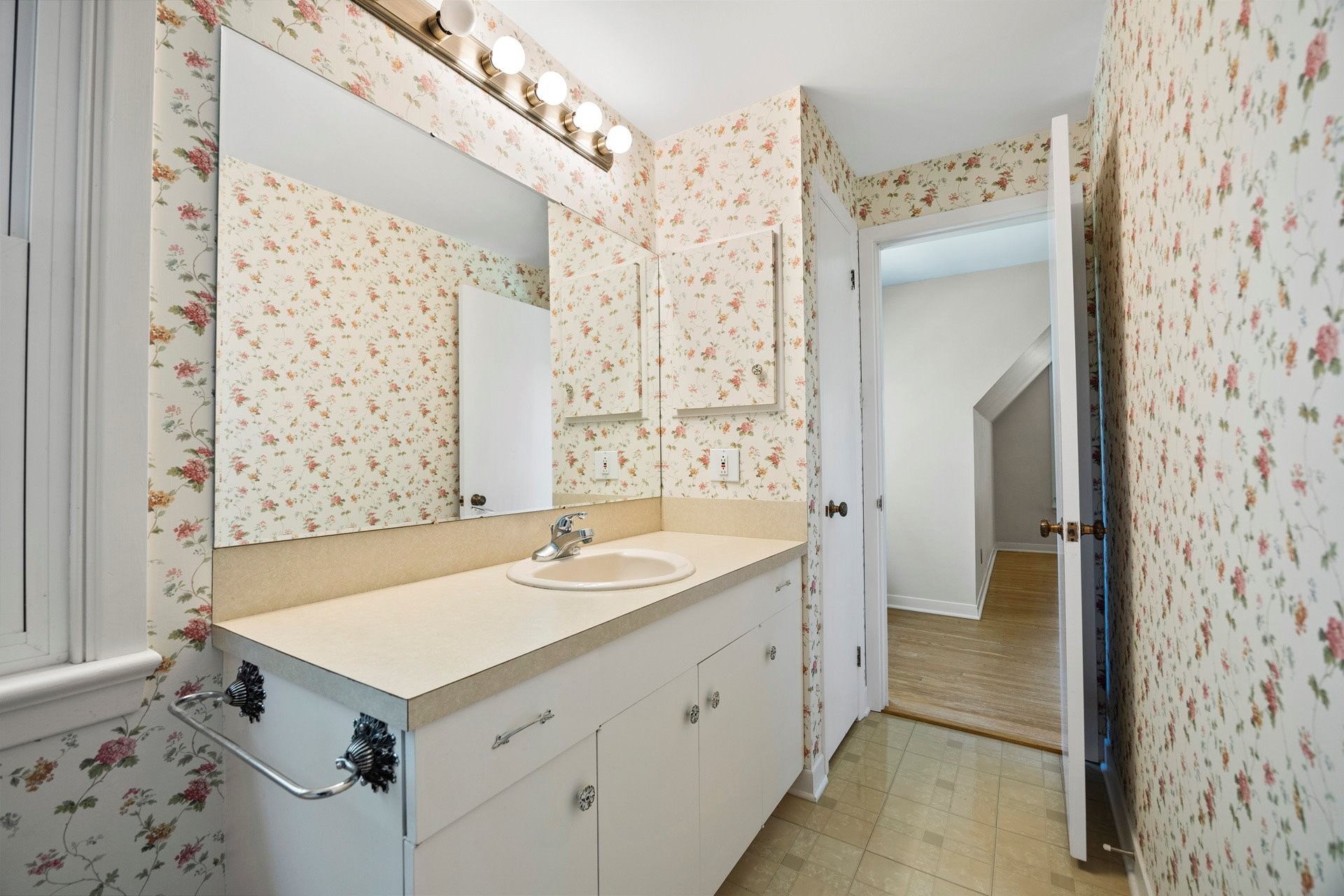 









467


Rue Wellesley

,
Hudson,




QC
J0P1H0

