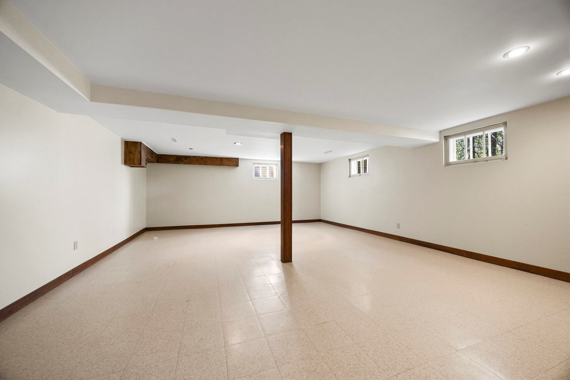 









467


Rue Wellesley

,
Hudson,




QC
J0P1H0

