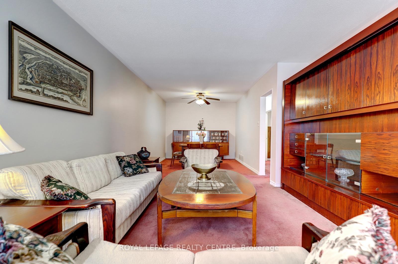 









1278


Shamir

Crescent,
Mississauga,




ON
L5C 1L1

