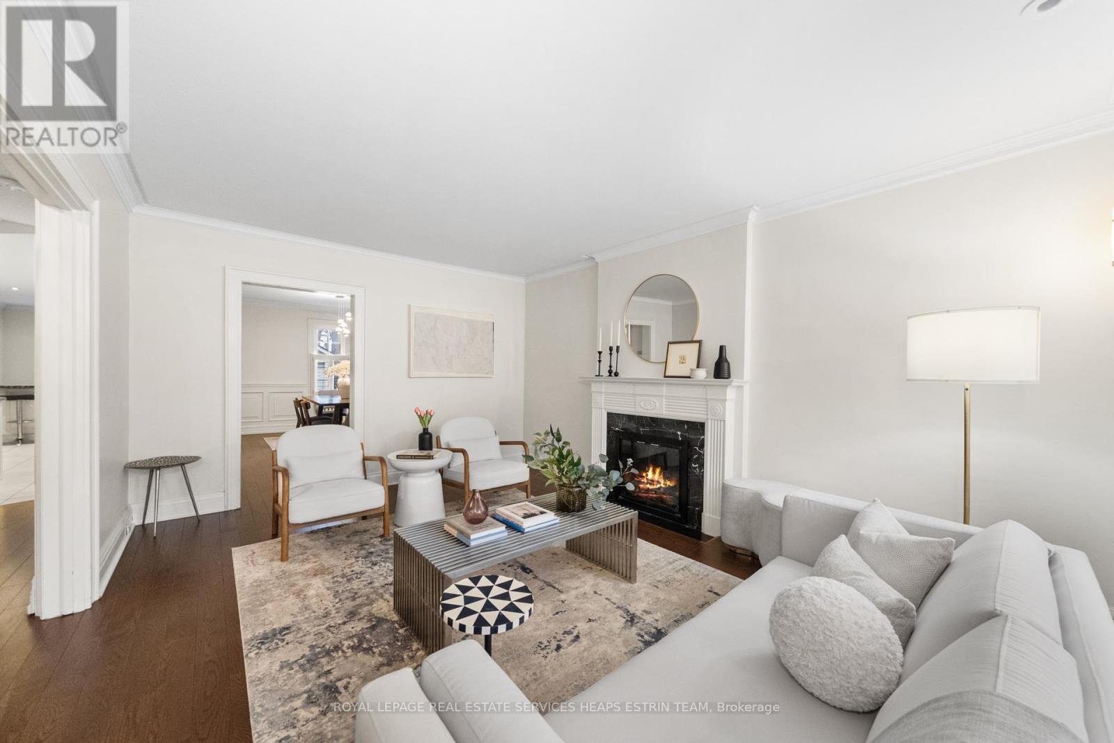 












304 HEATH STREET E

,
Toronto,




Ontario
M4T1T4


