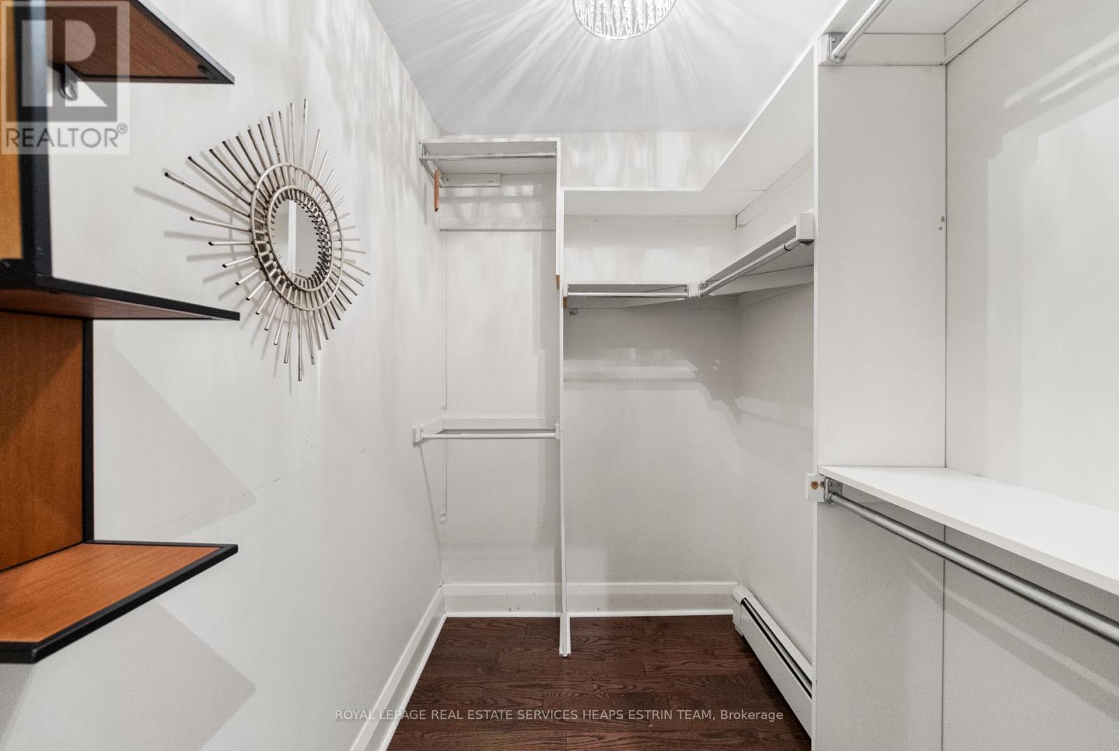 












304 HEATH STREET E

,
Toronto,




Ontario
M4T1T4

