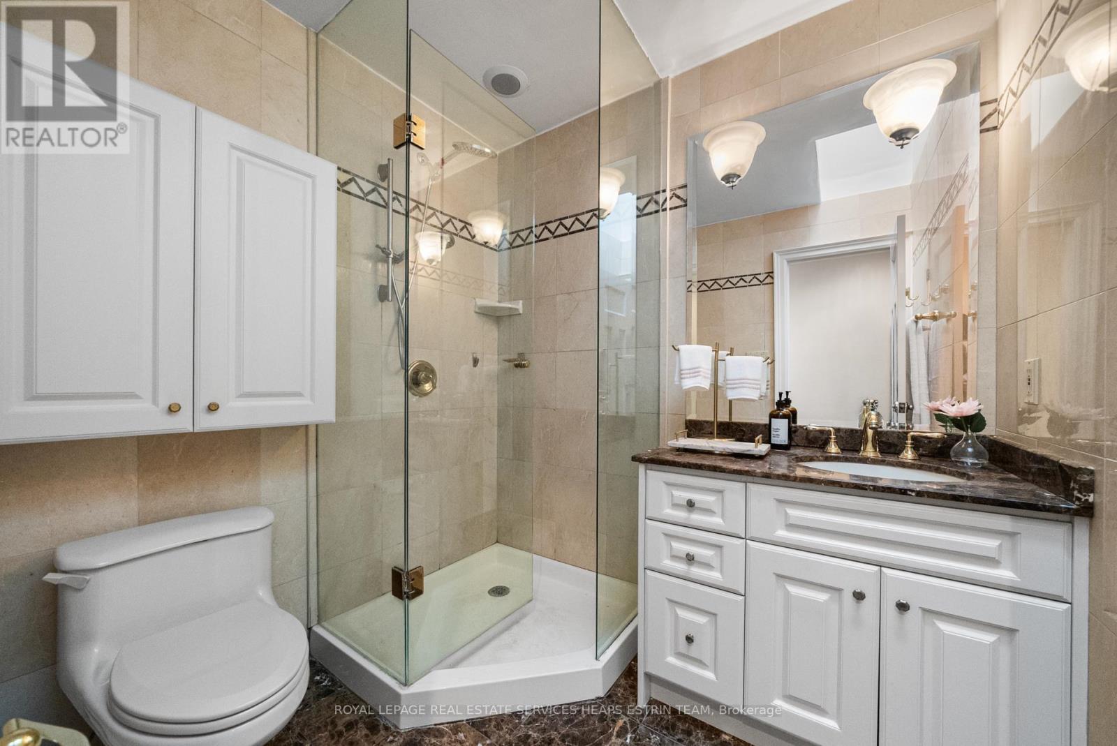 












304 HEATH STREET E

,
Toronto,




Ontario
M4T1T4

