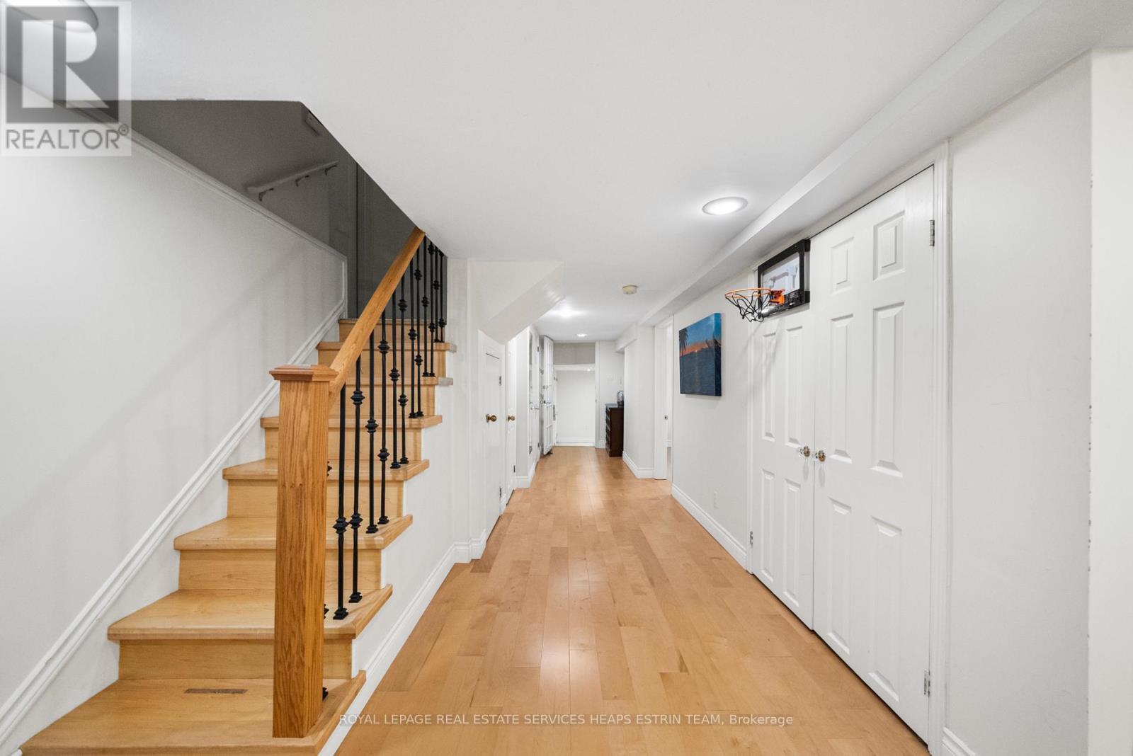 












304 HEATH STREET E

,
Toronto,




Ontario
M4T1T4

