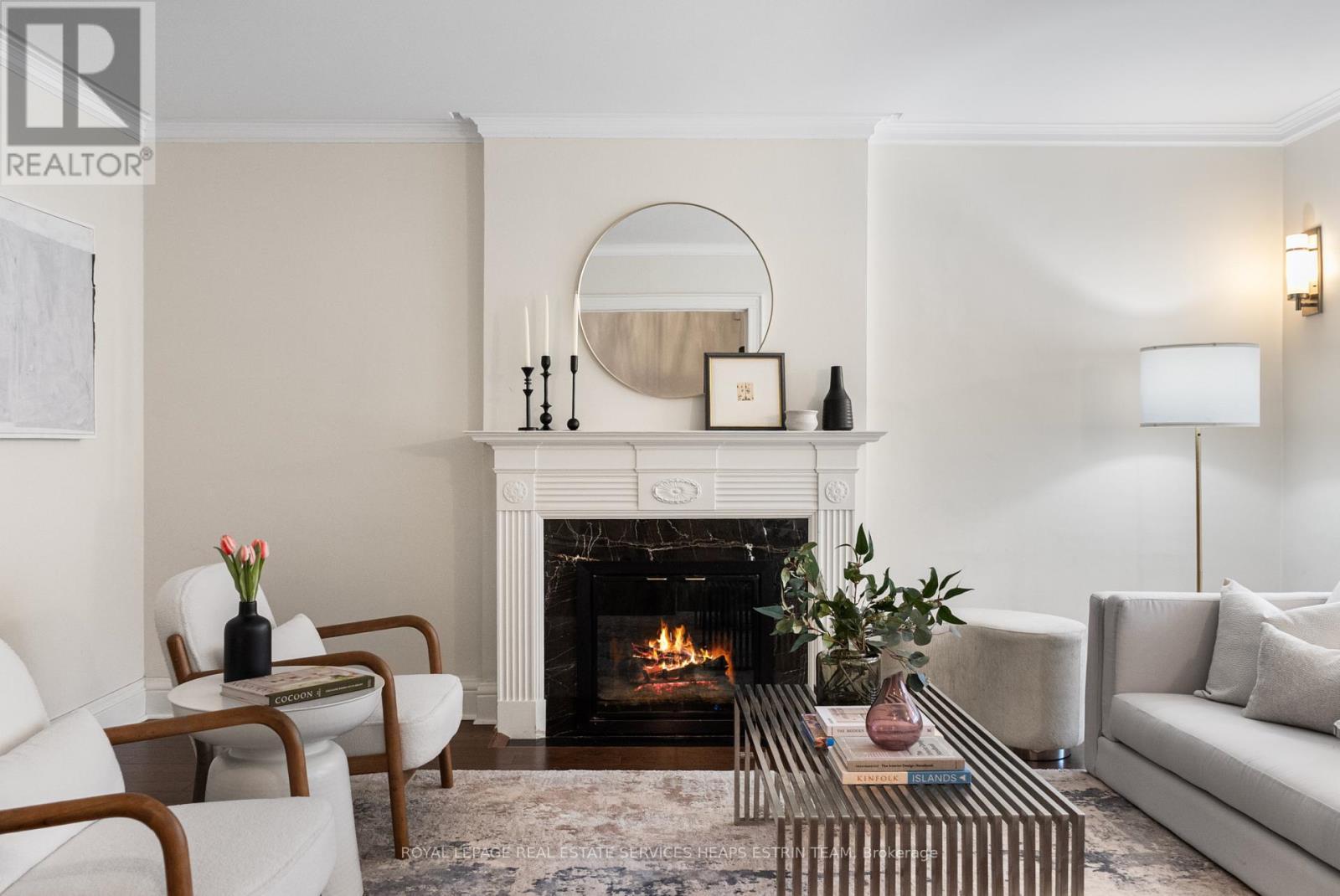 












304 HEATH STREET E

,
Toronto,




Ontario
M4T1T4

