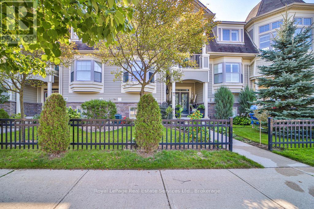 












13 SANDY COAST CRESCENT

,
Wasaga Beach,




Ontario
L9Z0G1

