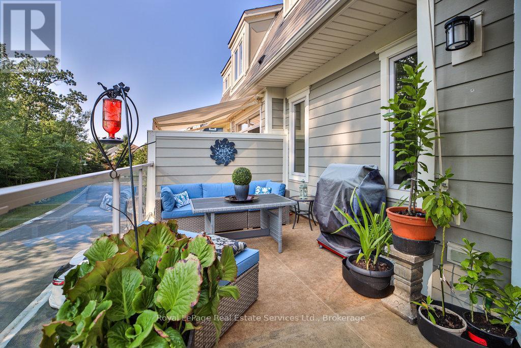 












13 SANDY COAST CRESCENT

,
Wasaga Beach,




Ontario
L9Z0G1

