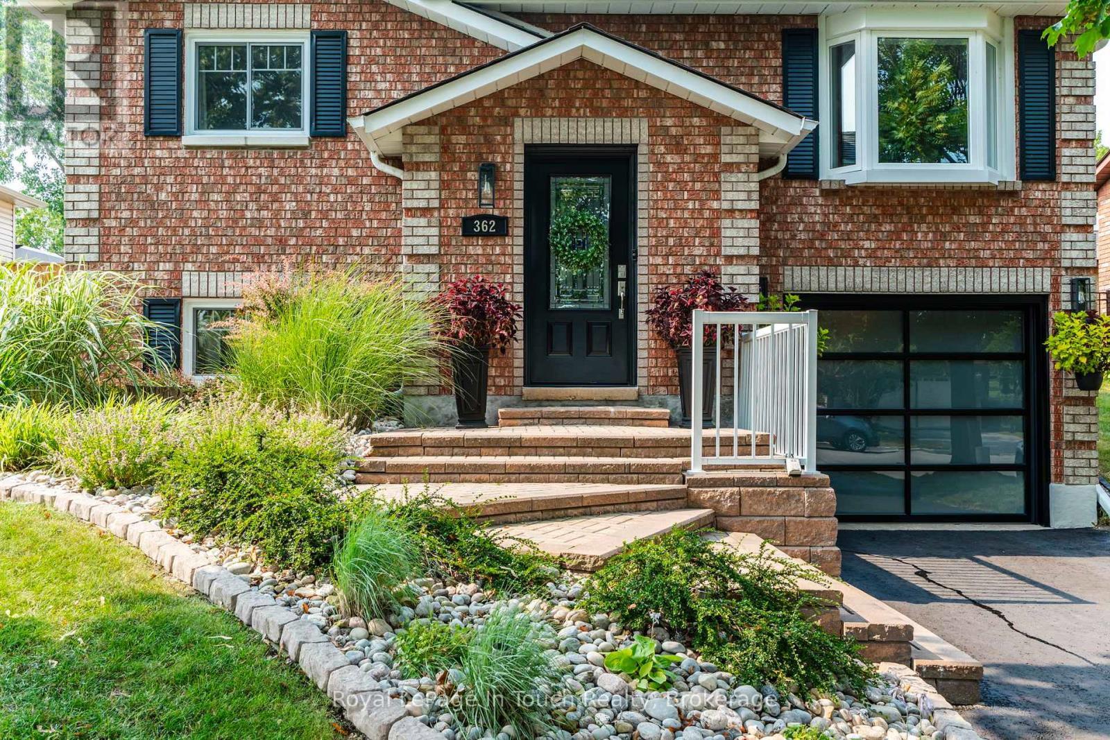 












362 GALLOWAY BOULEVARD

,
Midland,




Ontario
L4R5B2

